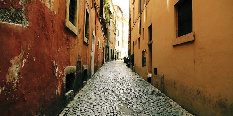 心意正，礼更珍：奢侈品级工艺如何重塑高端商务礼品定制的价值